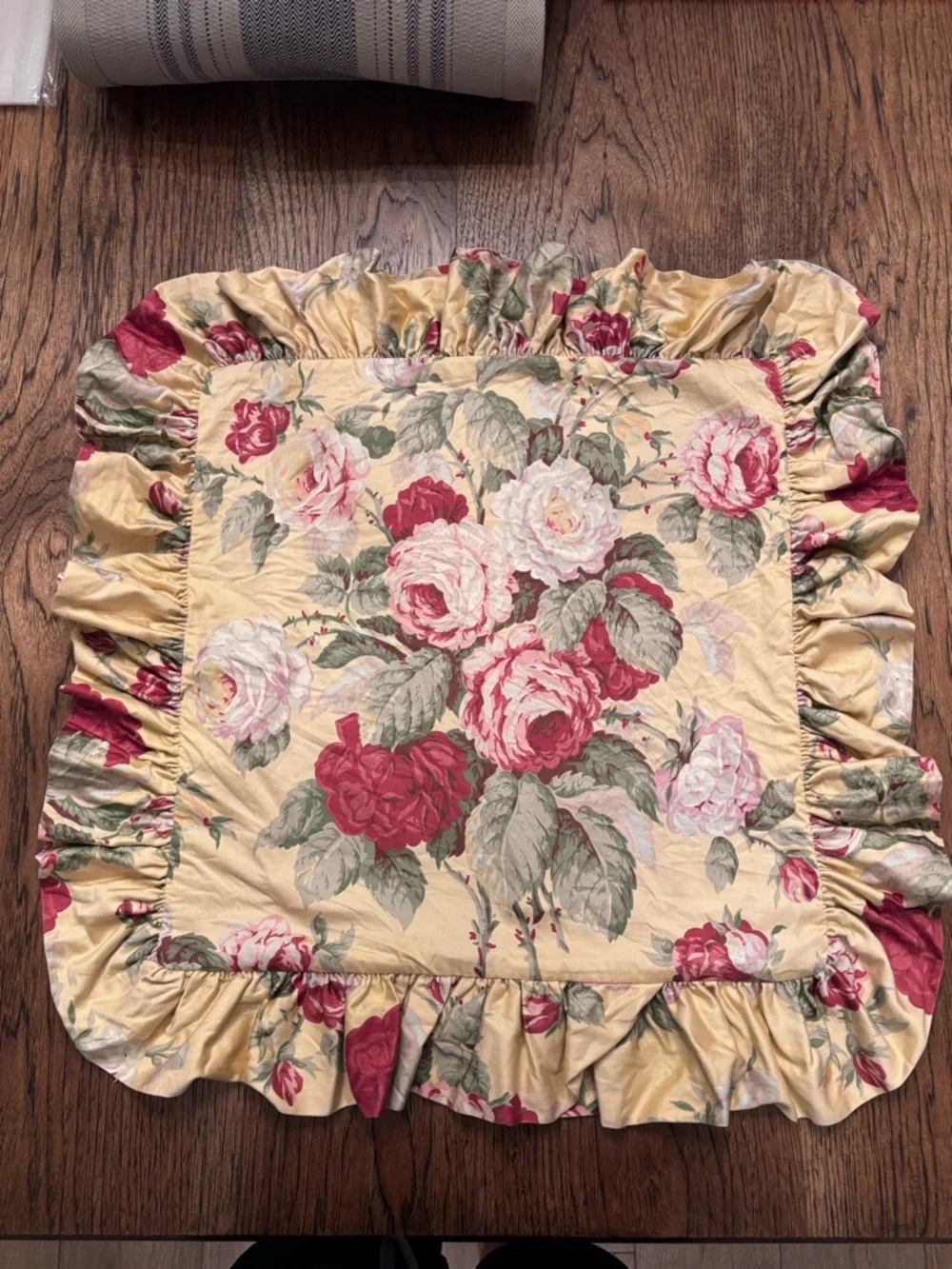 Ralph Lauren Kathleen Floral Ruffle Rose Pillow Cover 18” Square Cottagecore